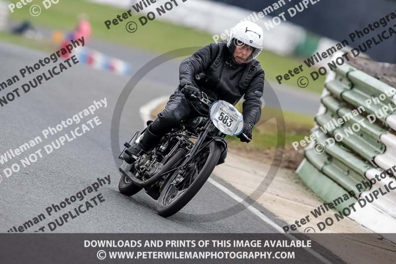 Vintage motorcycle club;eventdigitalimages;mallory park;mallory park trackday photographs;no limits trackdays;peter wileman photography;trackday digital images;trackday photos;vmcc festival 1000 bikes photographs